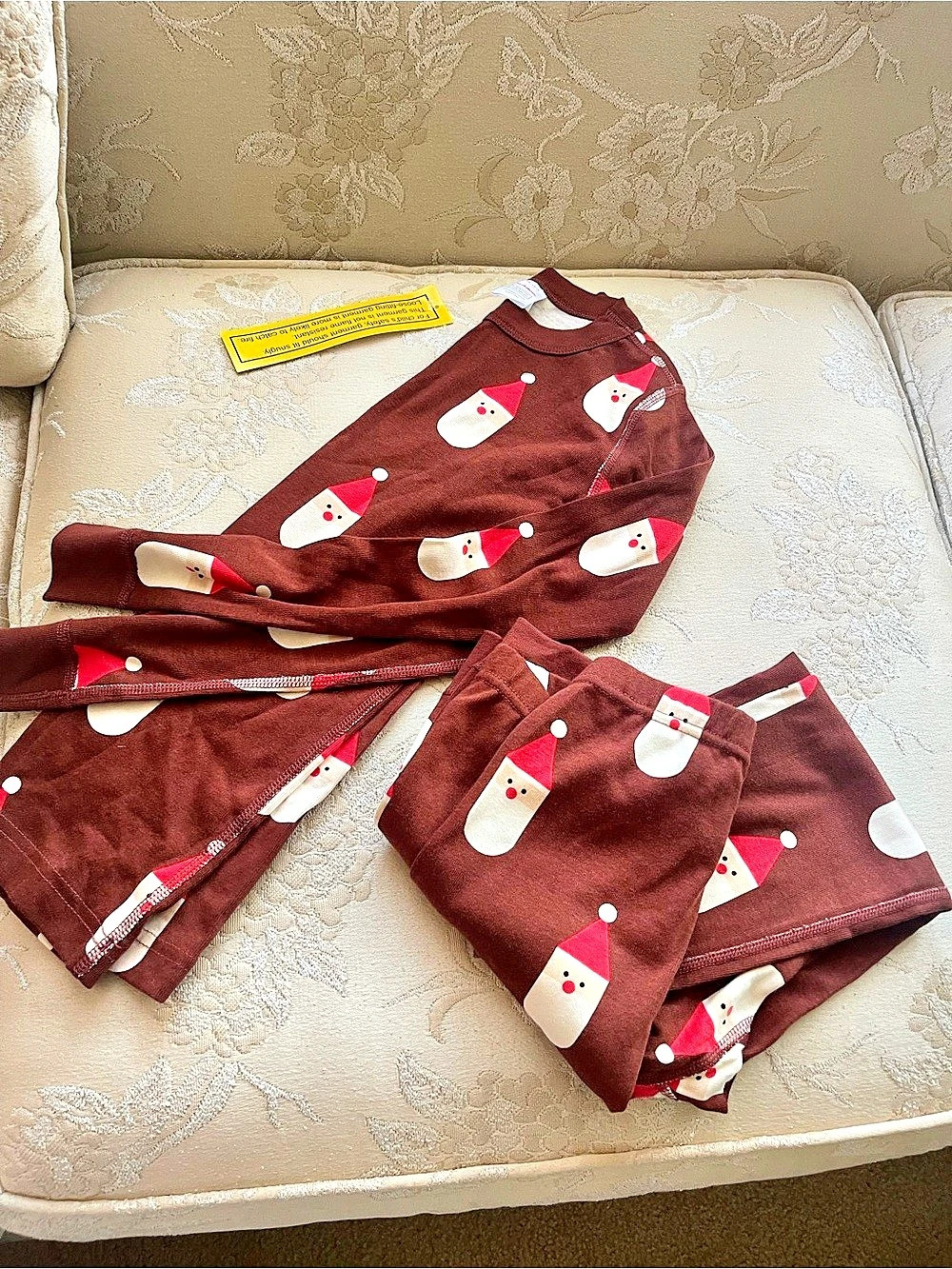Hanna Andersson Holiday HannaJams Pajama Set in Scandi Santa on Cocoa Brown